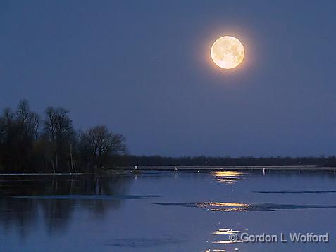 Rideau Canal Supermoon_07337.jpg - Photographed along the Rideau Canal Waterway at Kilmarnock, Ontario, Canada.